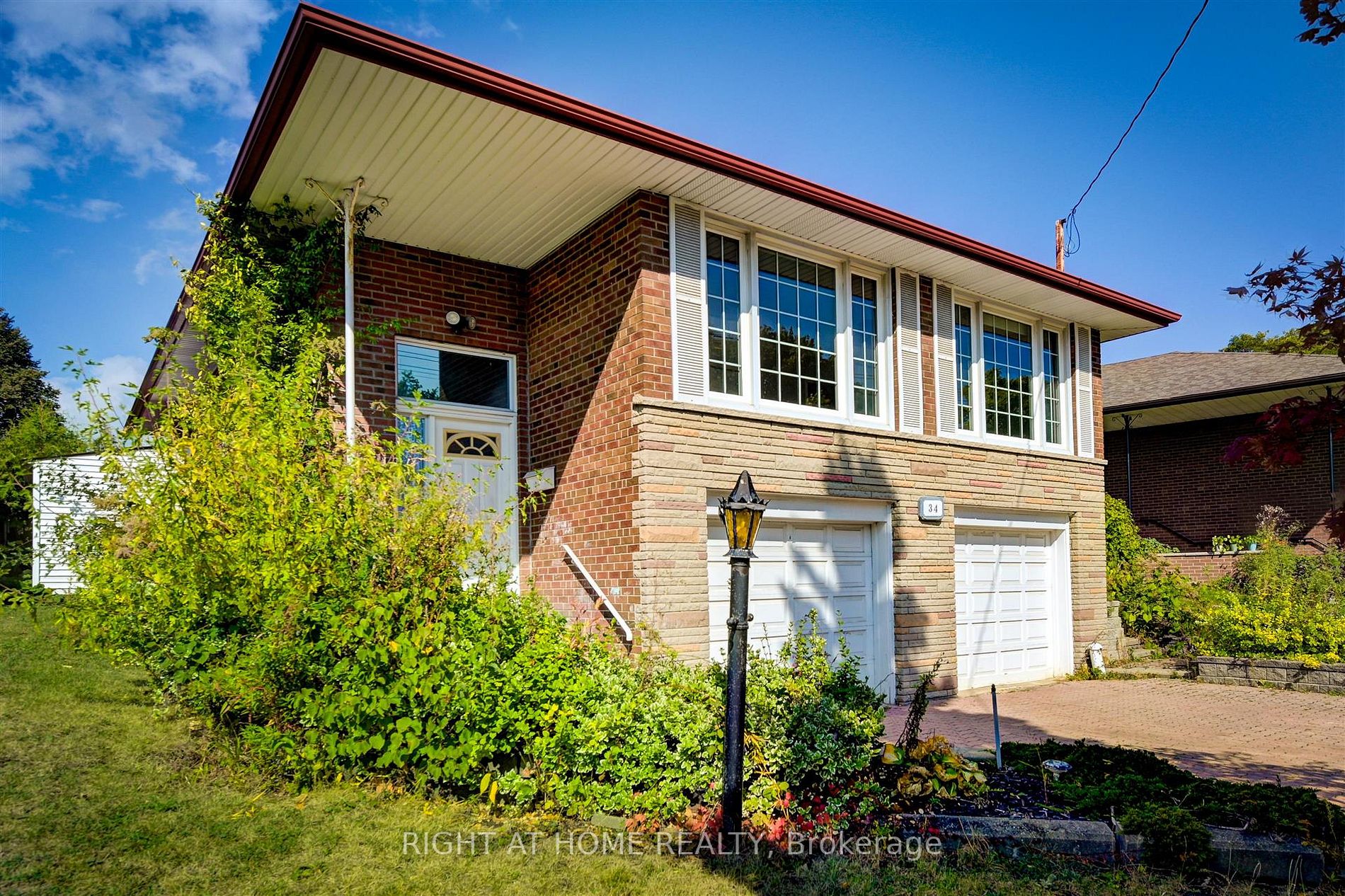 34 Ruscica Dr