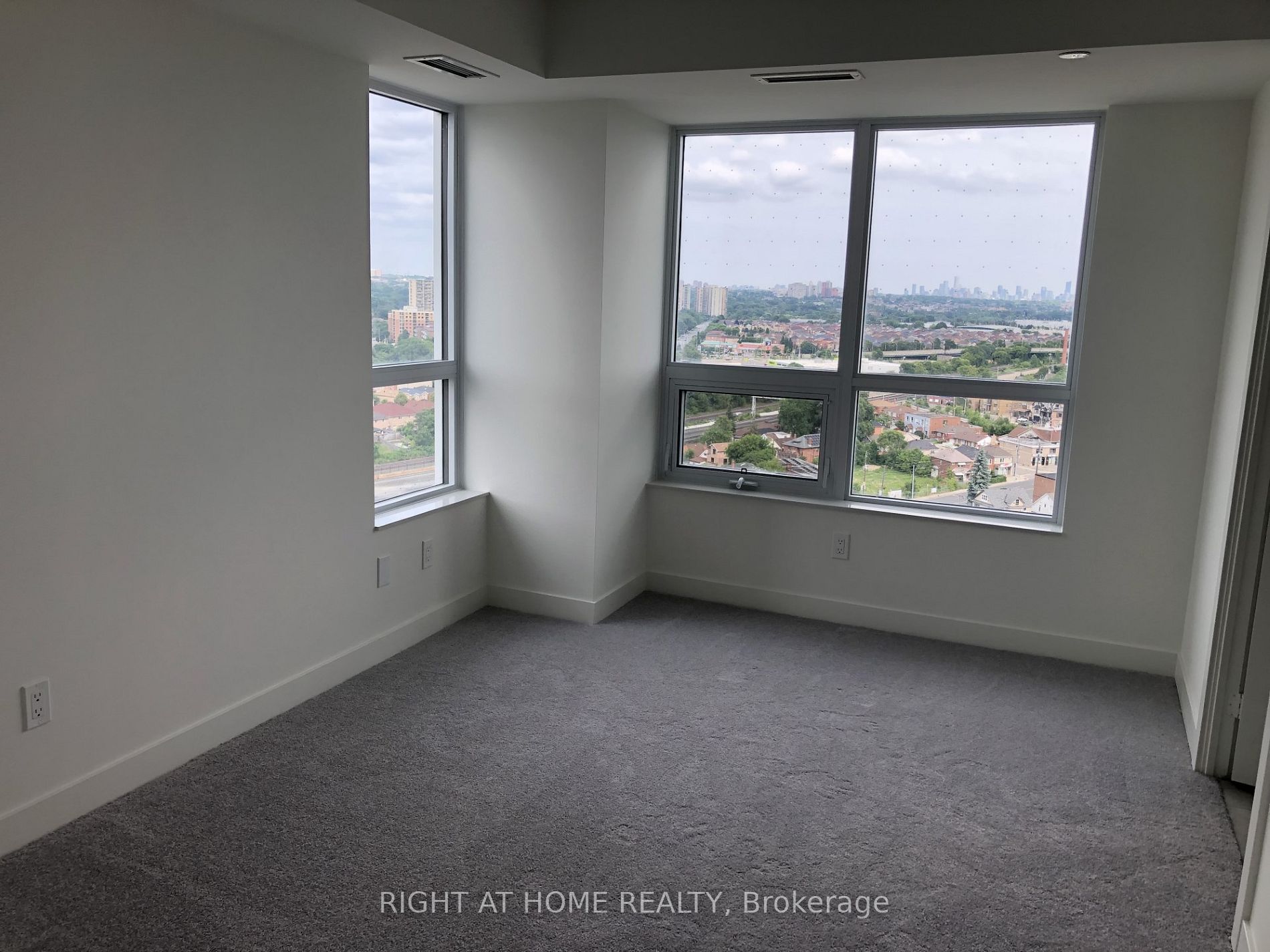 10 Wilby Cres 1801-P