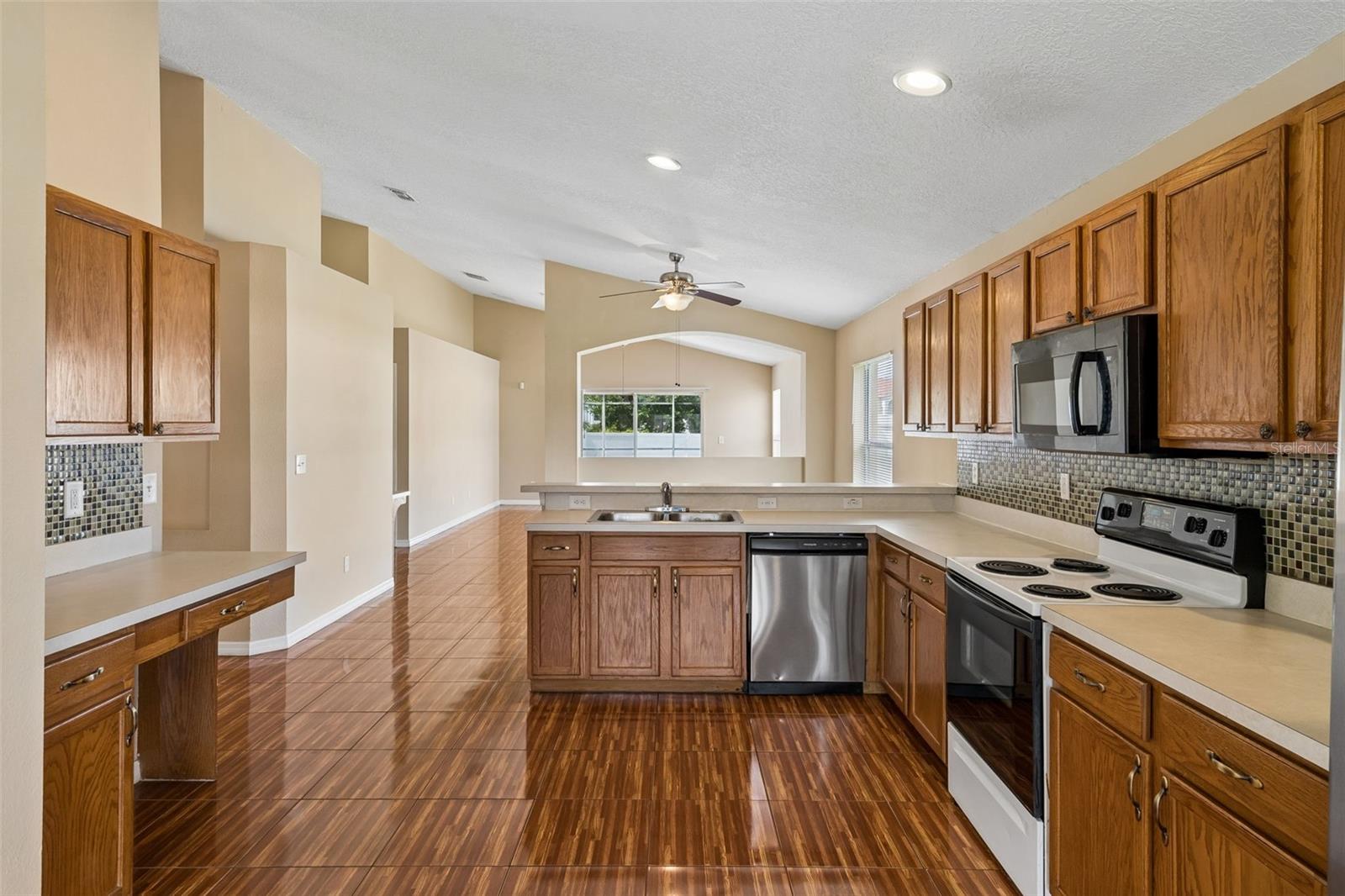 1 Catalina Court