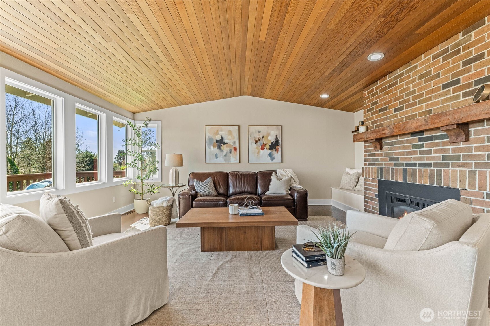 2809 Moorelands Avenue NW