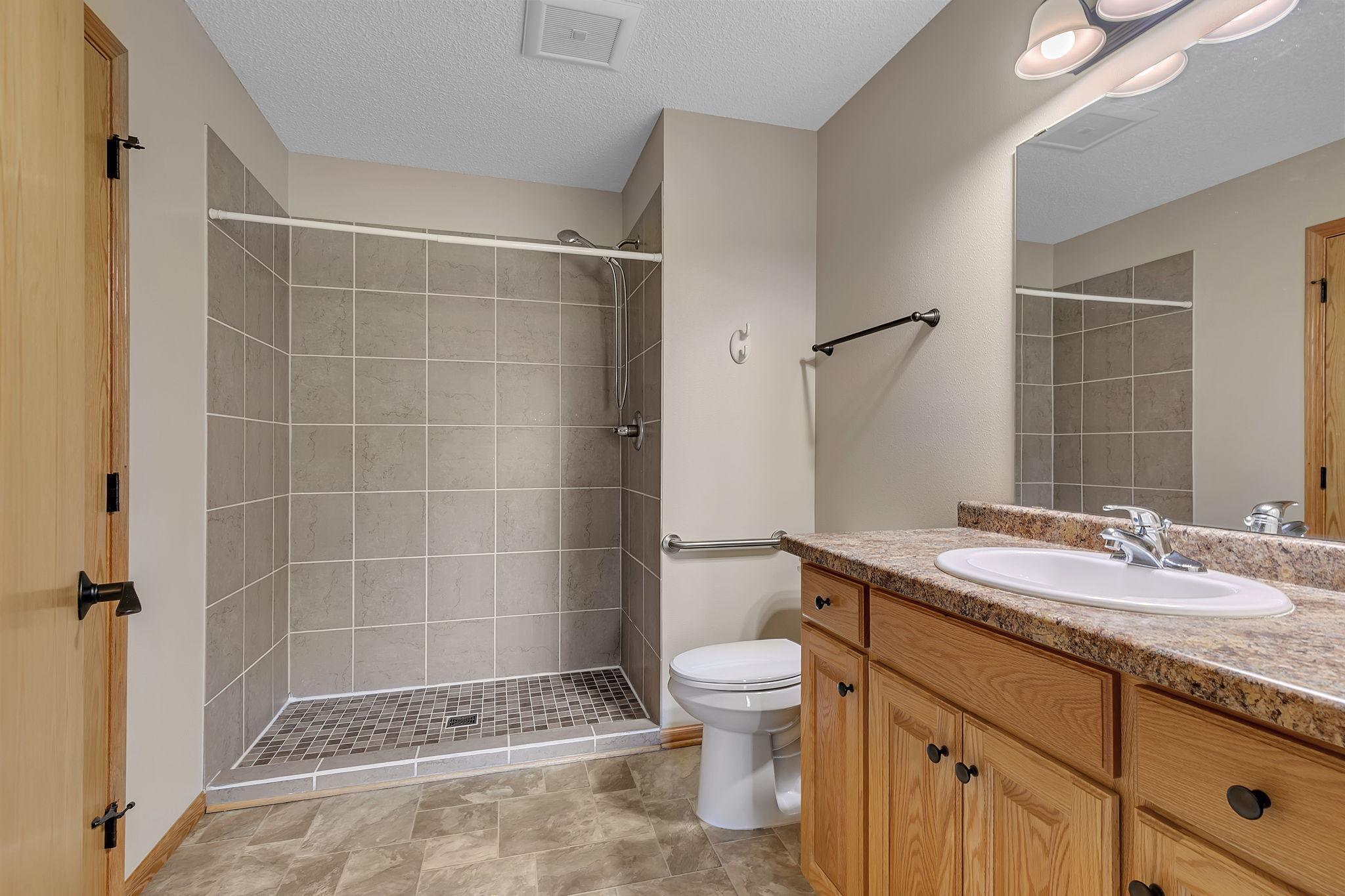 631 Cottonwood Avenue A