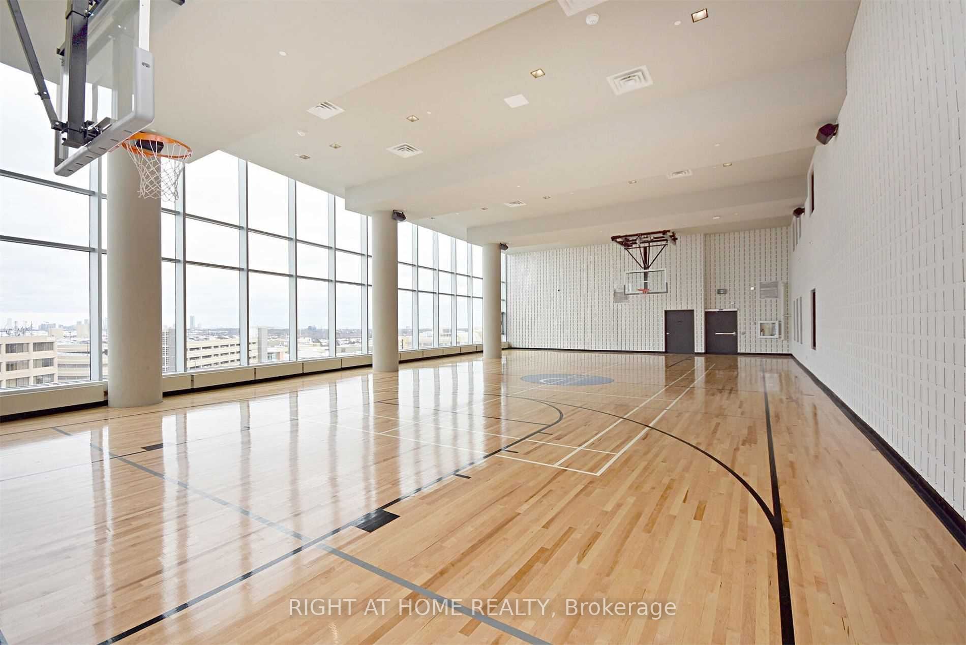 2520 W Eglinton Ave 1901