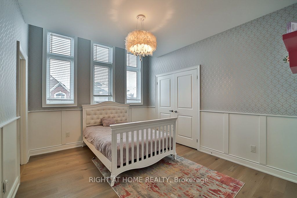 60 Maple Fields Circ