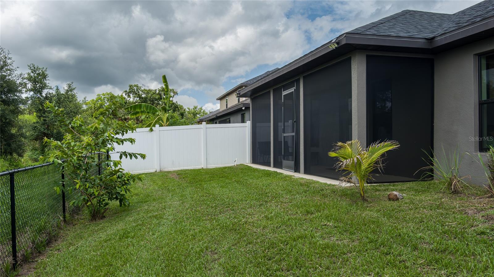 9123 46th Court E