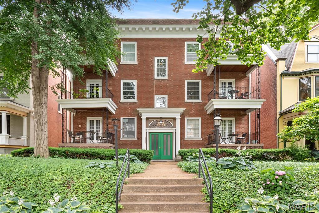 4530 Mcpherson Avenue 2E