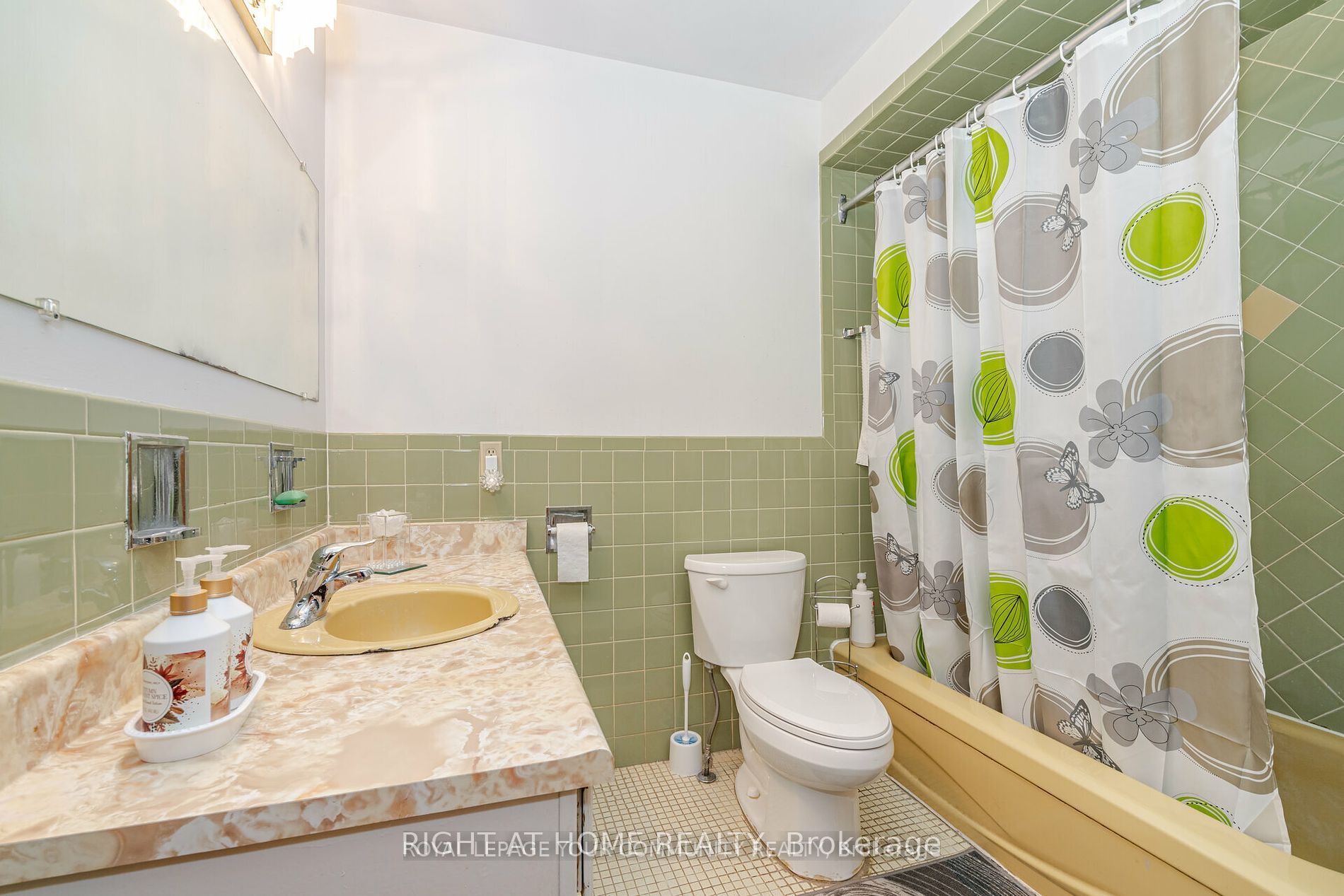 65 Plunkett Rd