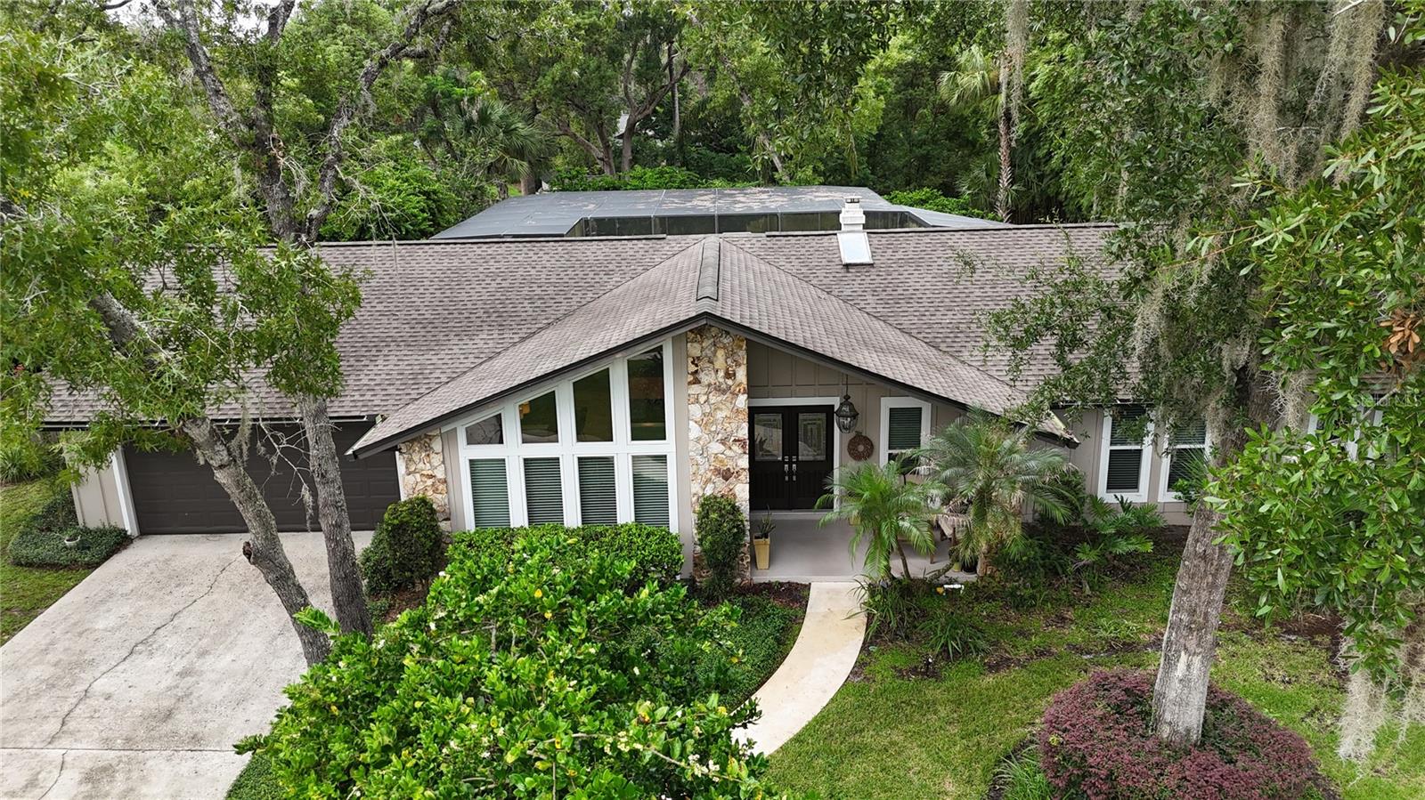102 Sweetwater Hills Drive