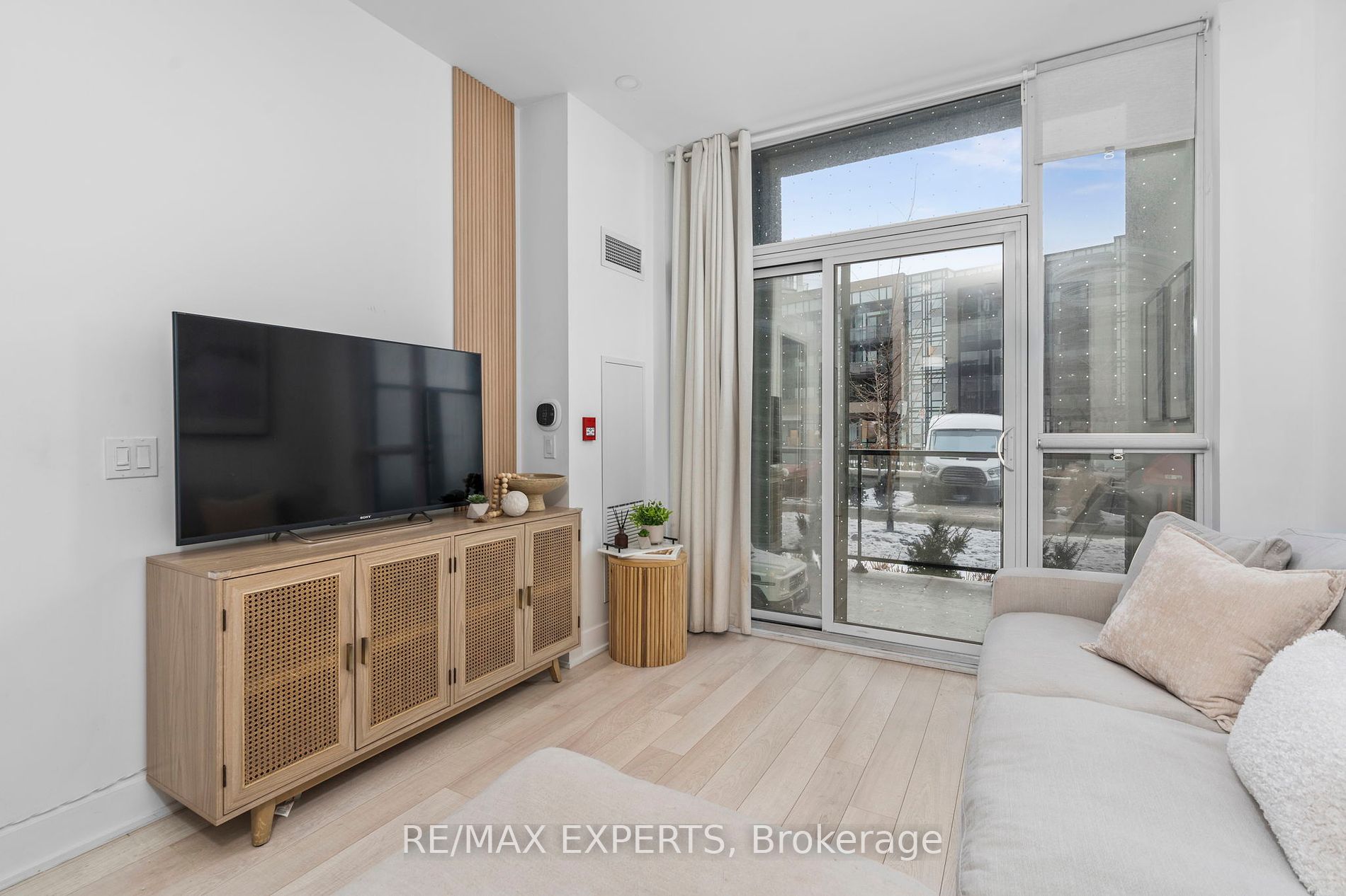 50 George Butchart Dr 102
