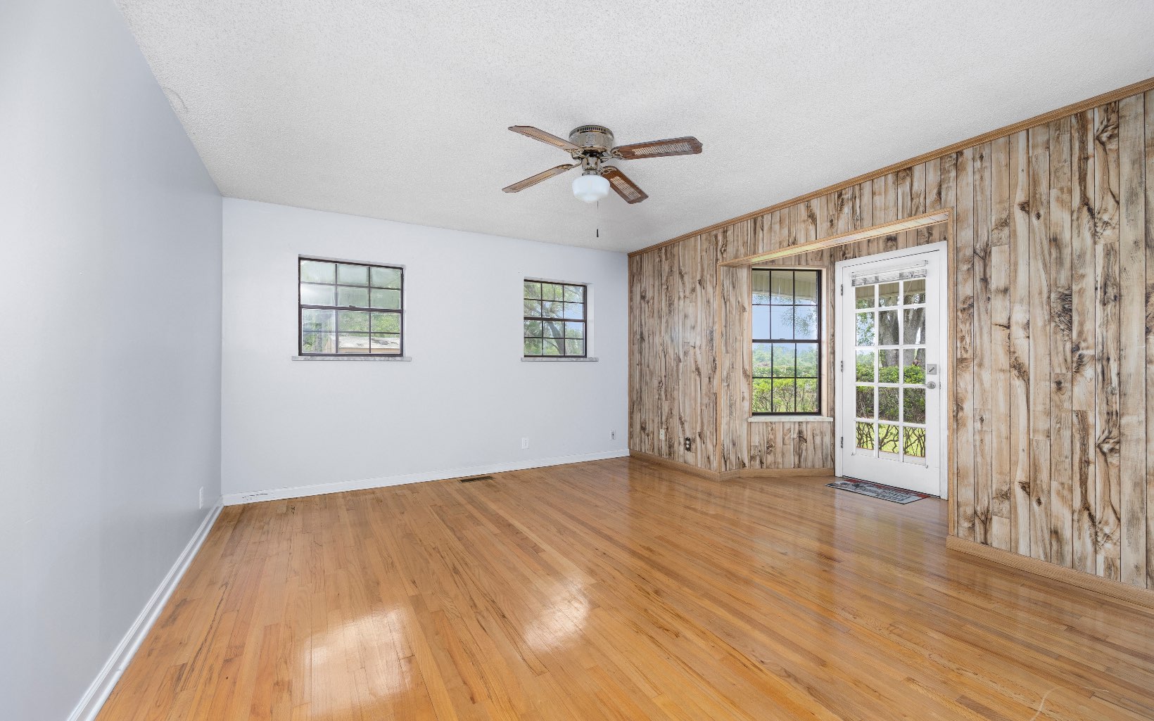 444-1 SE Bisbee Loop