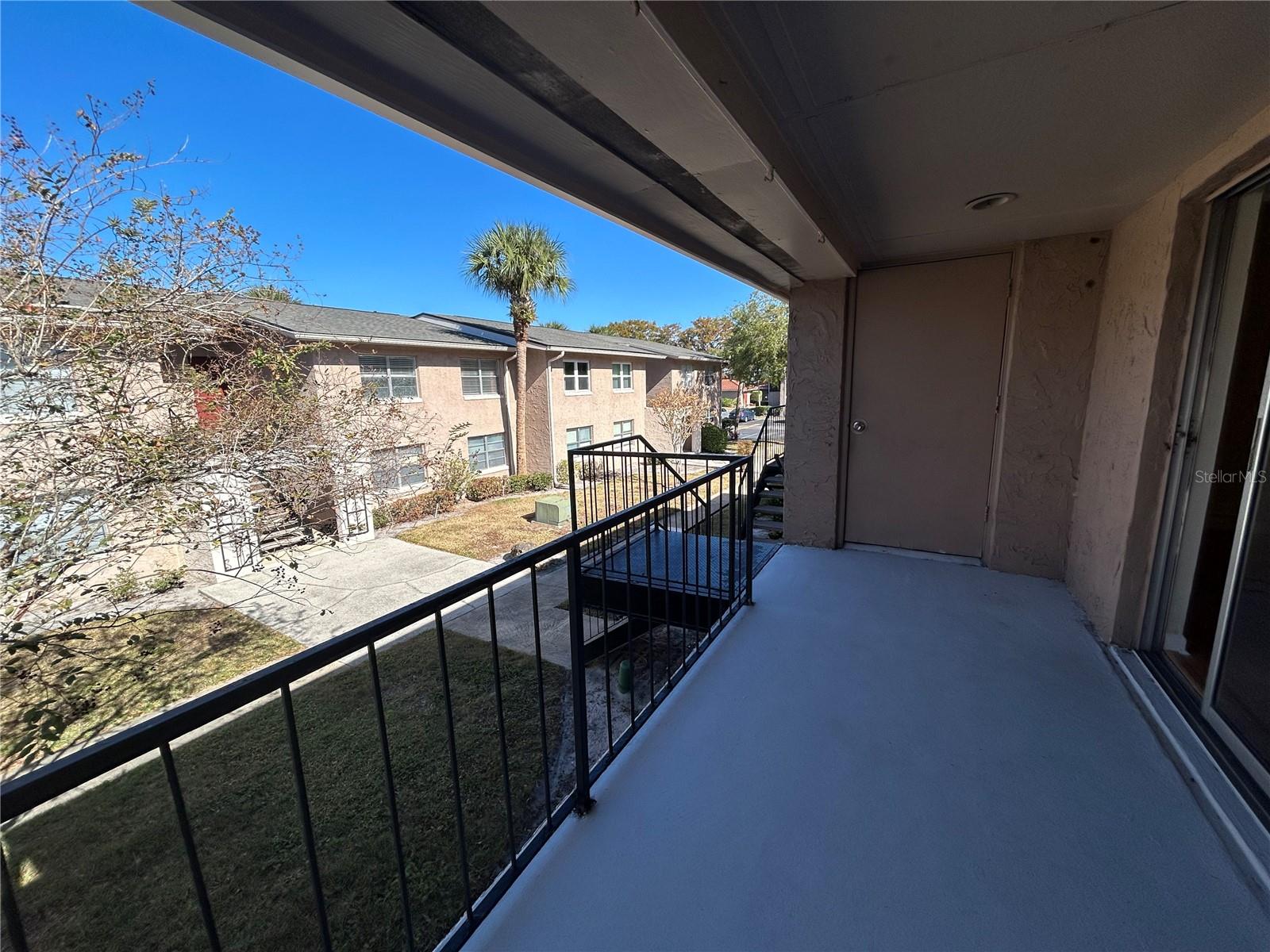 1171 Calle Del Rey D