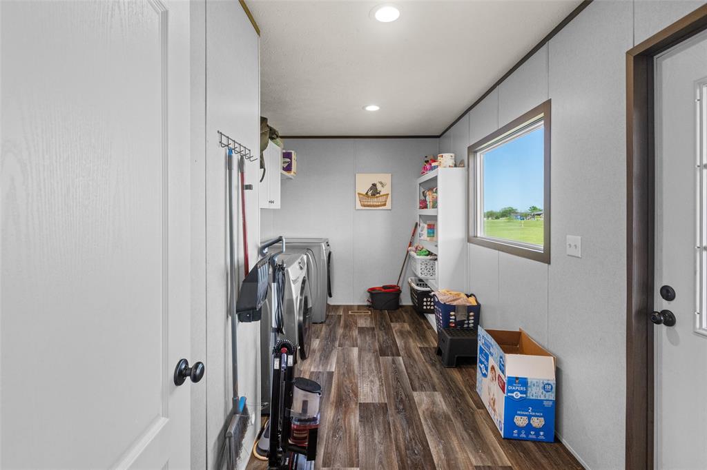 43 Oak Hollow Lane