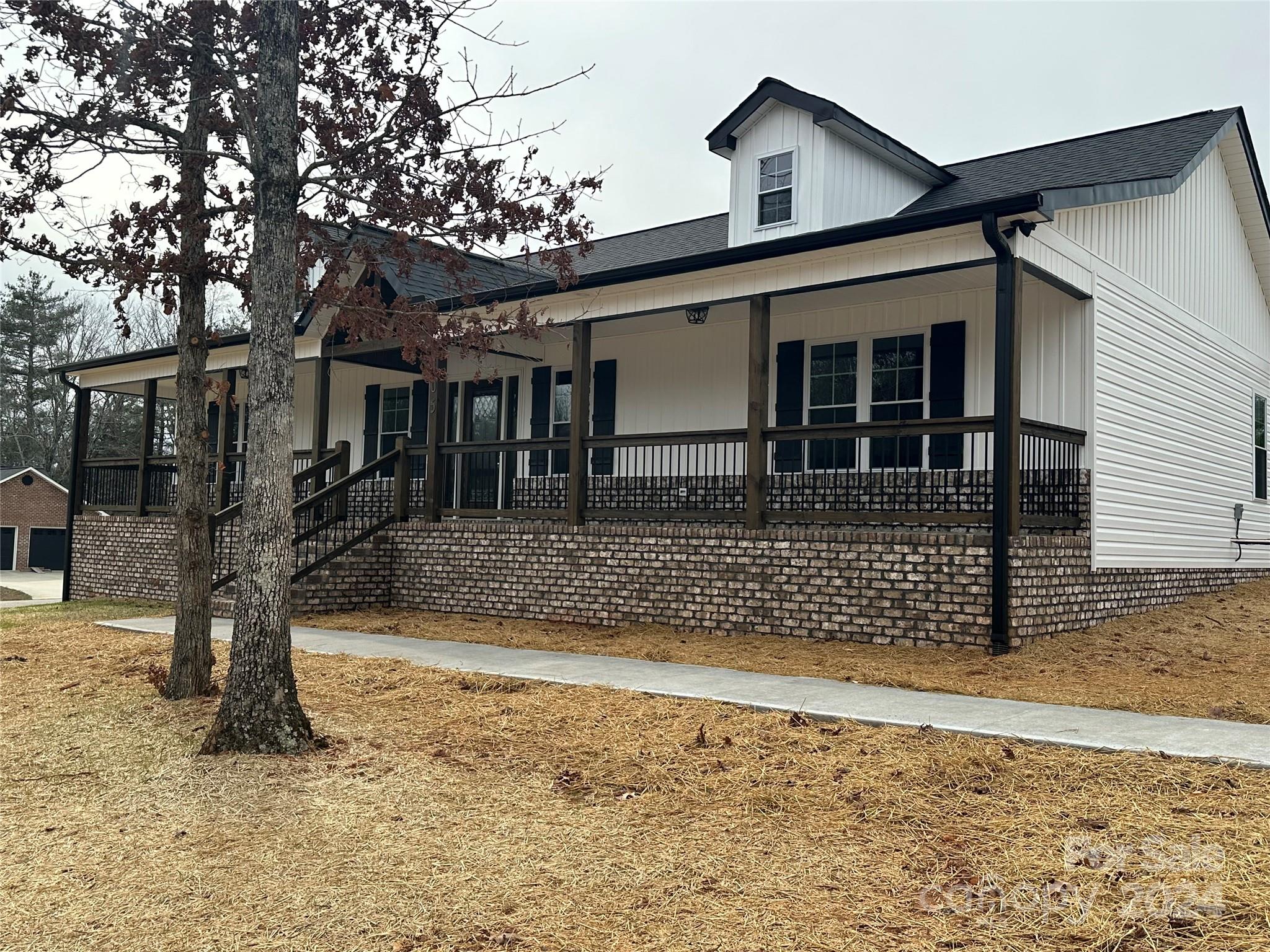 105 Deer Ridge
