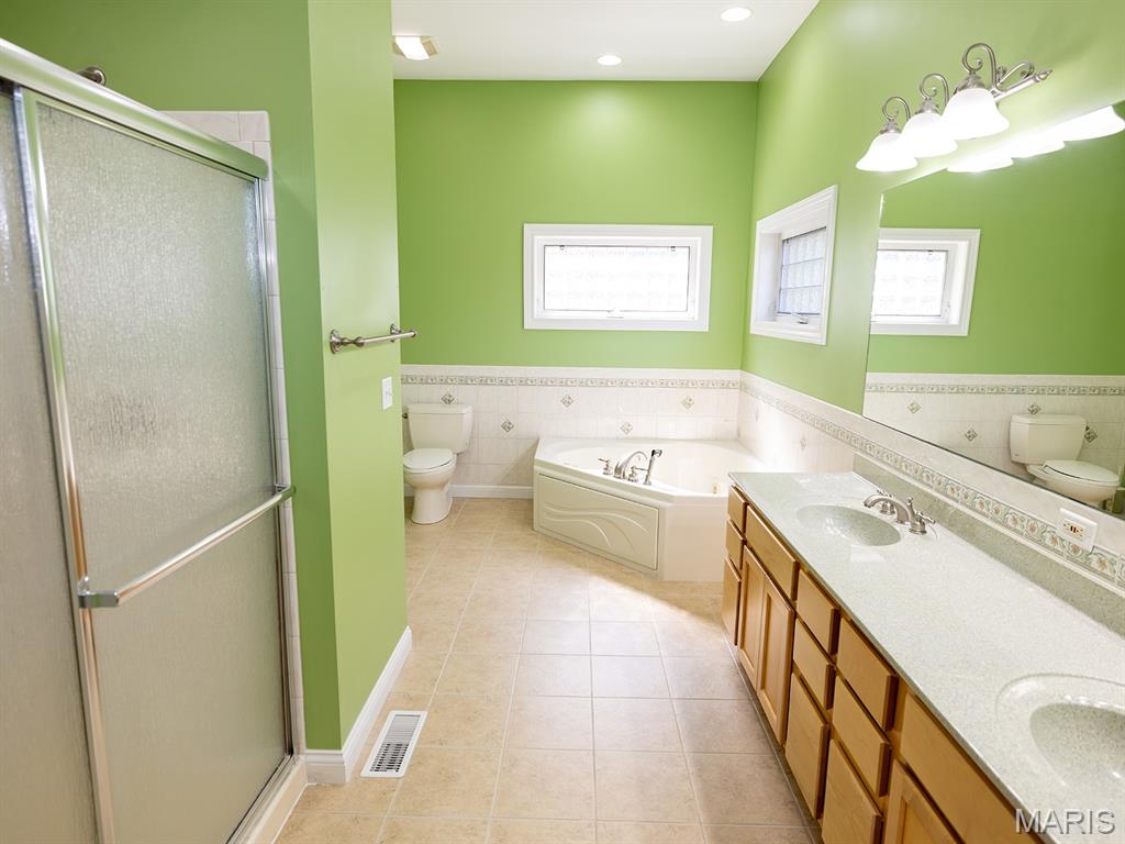 171 Rolling Meadows