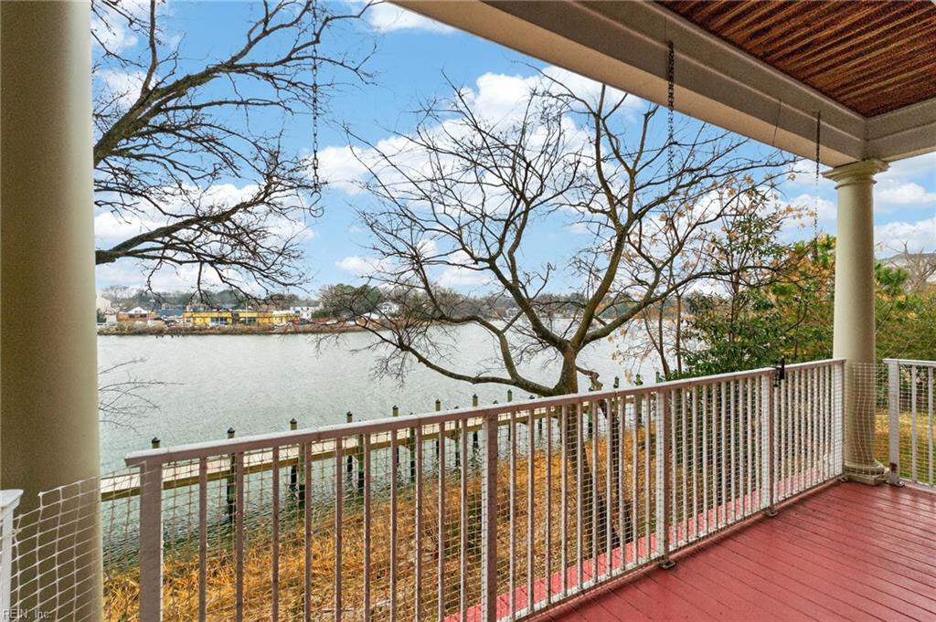 955 Bolling Avenue 204