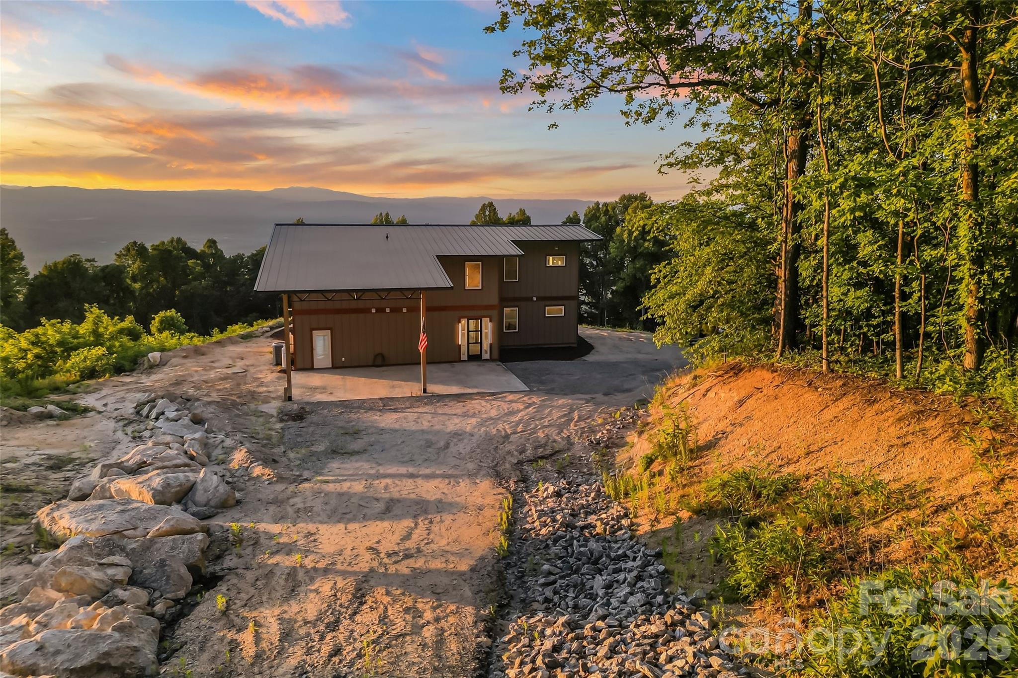 6718 Walkertop Mountain Heights Drive
