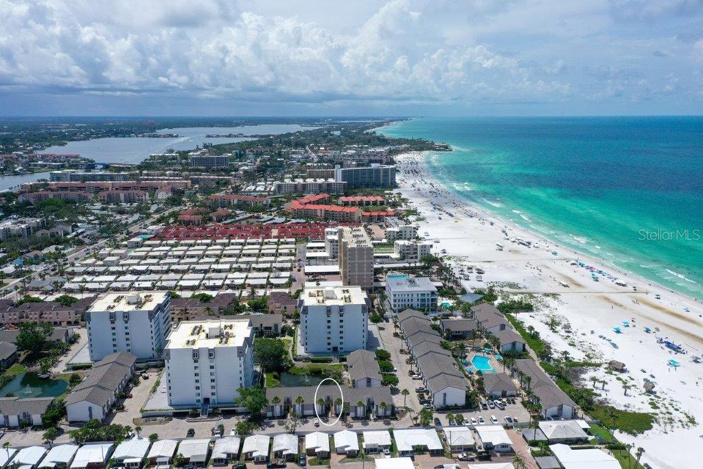 Siesta Key Real Estate Peppertree - D003