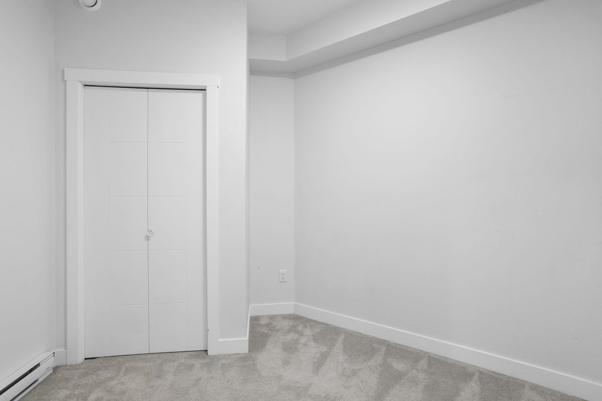 20686 Eastleigh Crescent 207