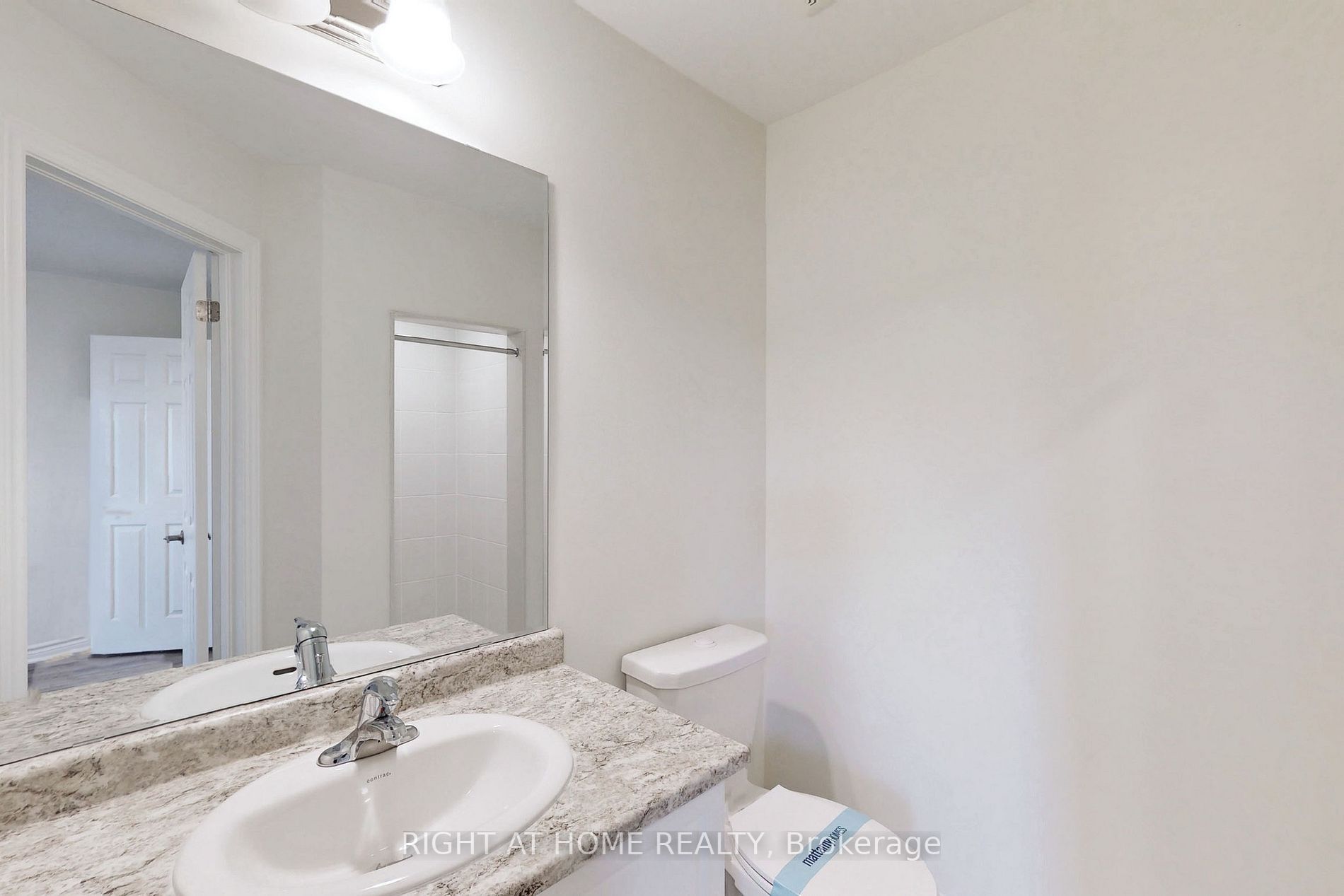 1034 Reflection Pl 207