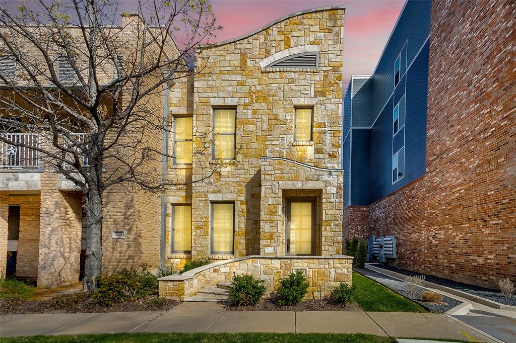 Location is everything! This stylish corner townhome is ideally situated just off Magnolia Avenue, close to popular shopping, dining, nightlife, the Medical District, TCU School of Medicine, South Main Village, and Downtown Fort Worth. Available for lease, this spacious two-bedroom, two-bath townhome features a contemporary open-concept floor plan with engineered hardwood flooring throughout the main living areas. The oversized kitchen offers stainless steel appliances, 42-inch custom cabinetry, granite countertops, and plenty of space for cooking and entertaining. Additional highlights include a tankless water heater, a detached two-car garage for covered parking, and a large fenced backyard with a private patio. Tenant is responsible for utilities, while lawn maintenance is included. Enjoy convenient access to some of Fort Worth’s most sought-after destinations, right from your own front porch.