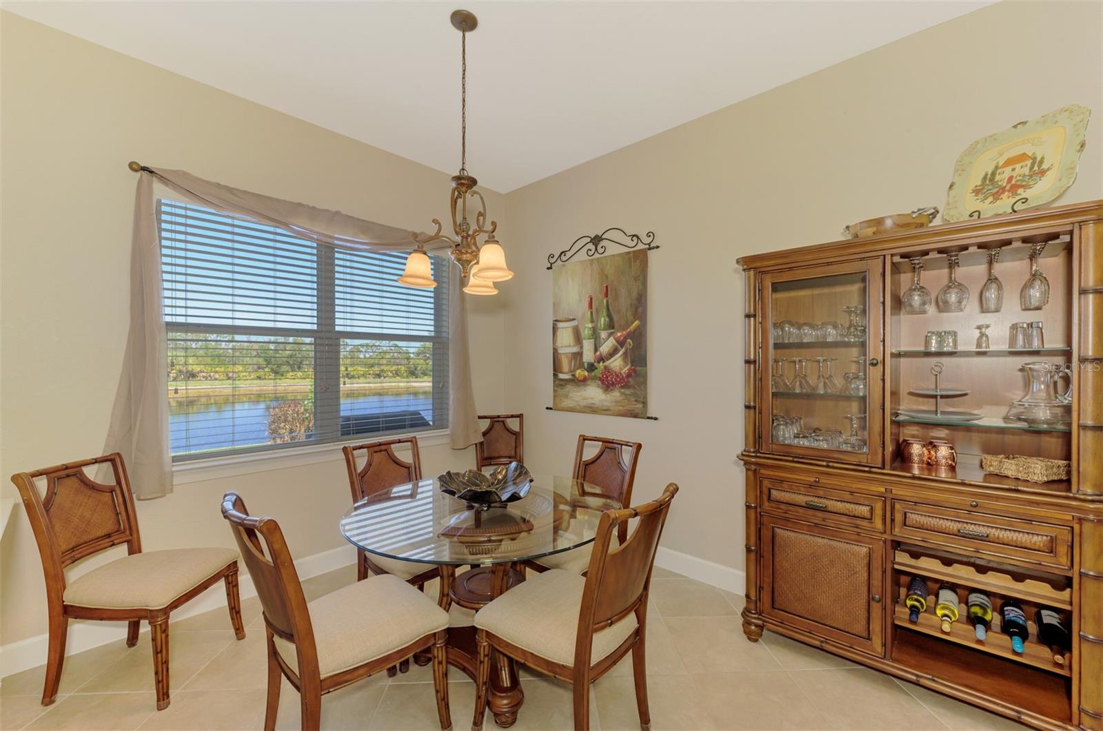 13091 Creekside Lane