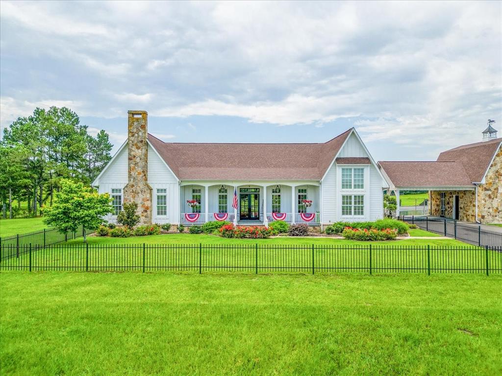 548 County Road 2301