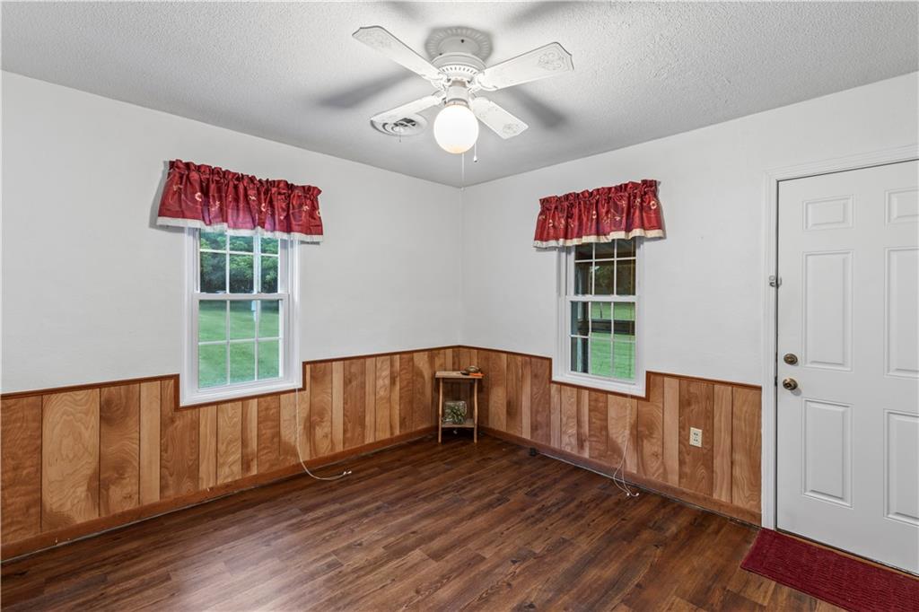 23158 Highway T N/A