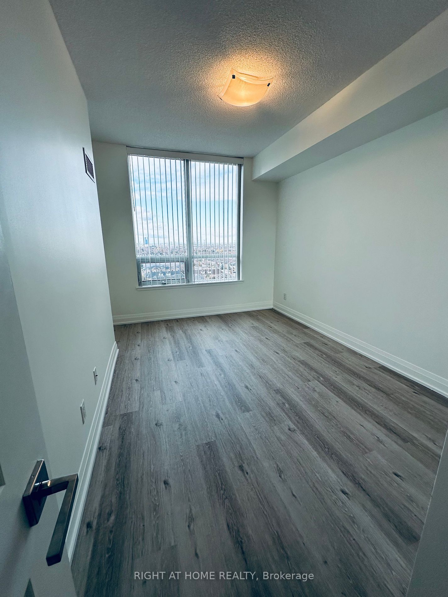 75 North Park Rd 1210