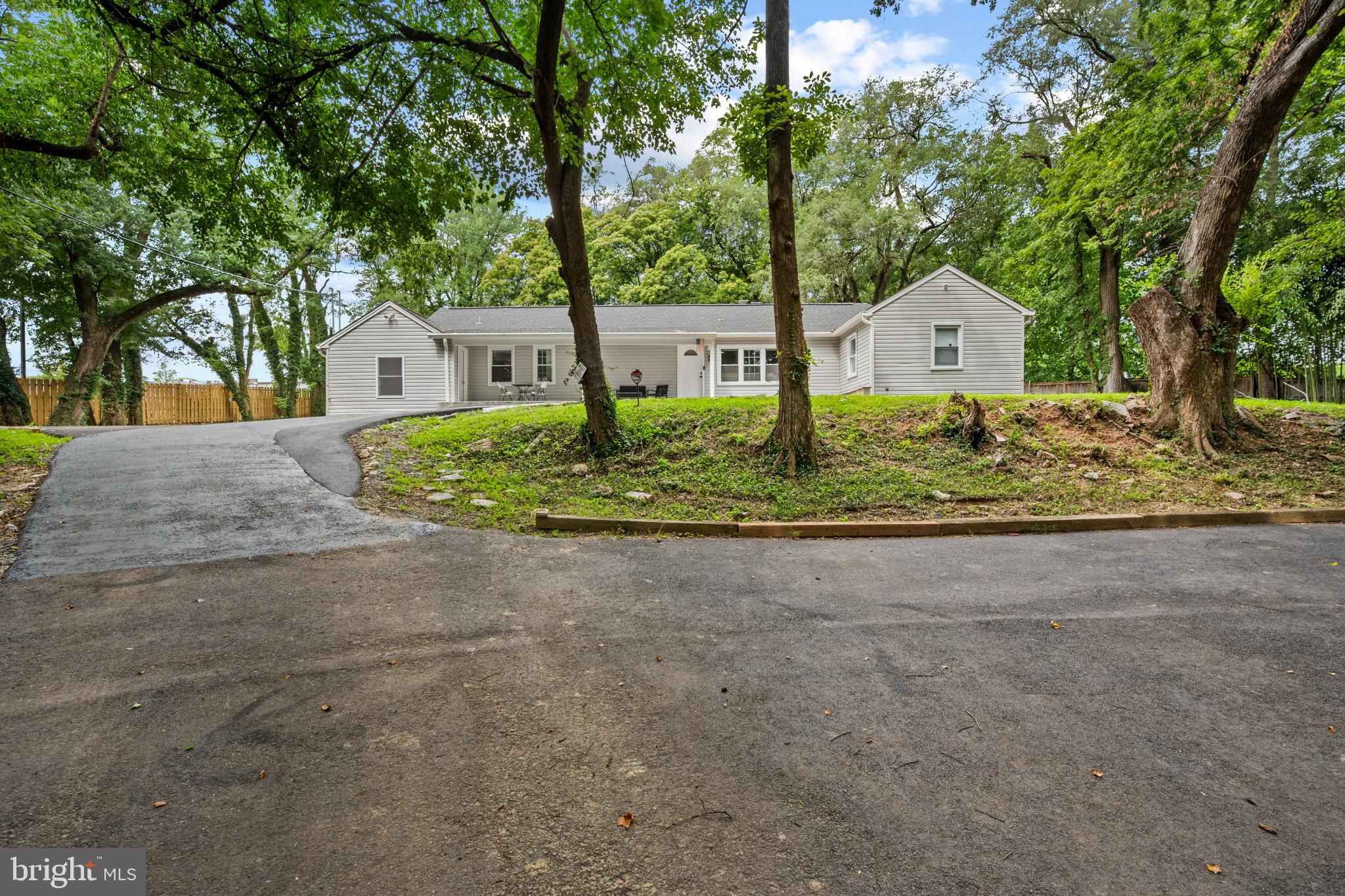 13416 Clifton Road