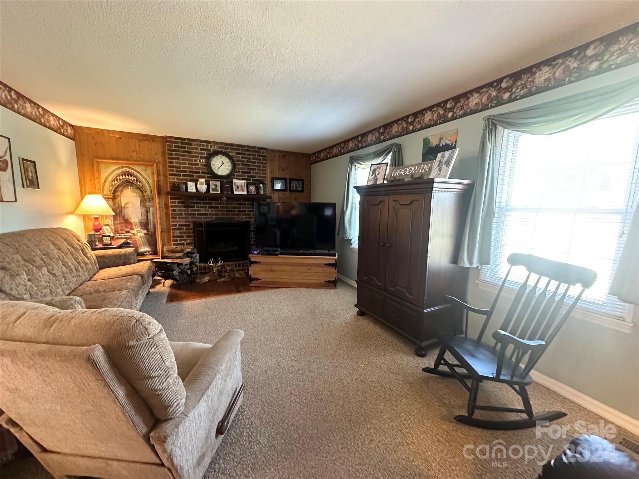 4050 Quarry Estates Road