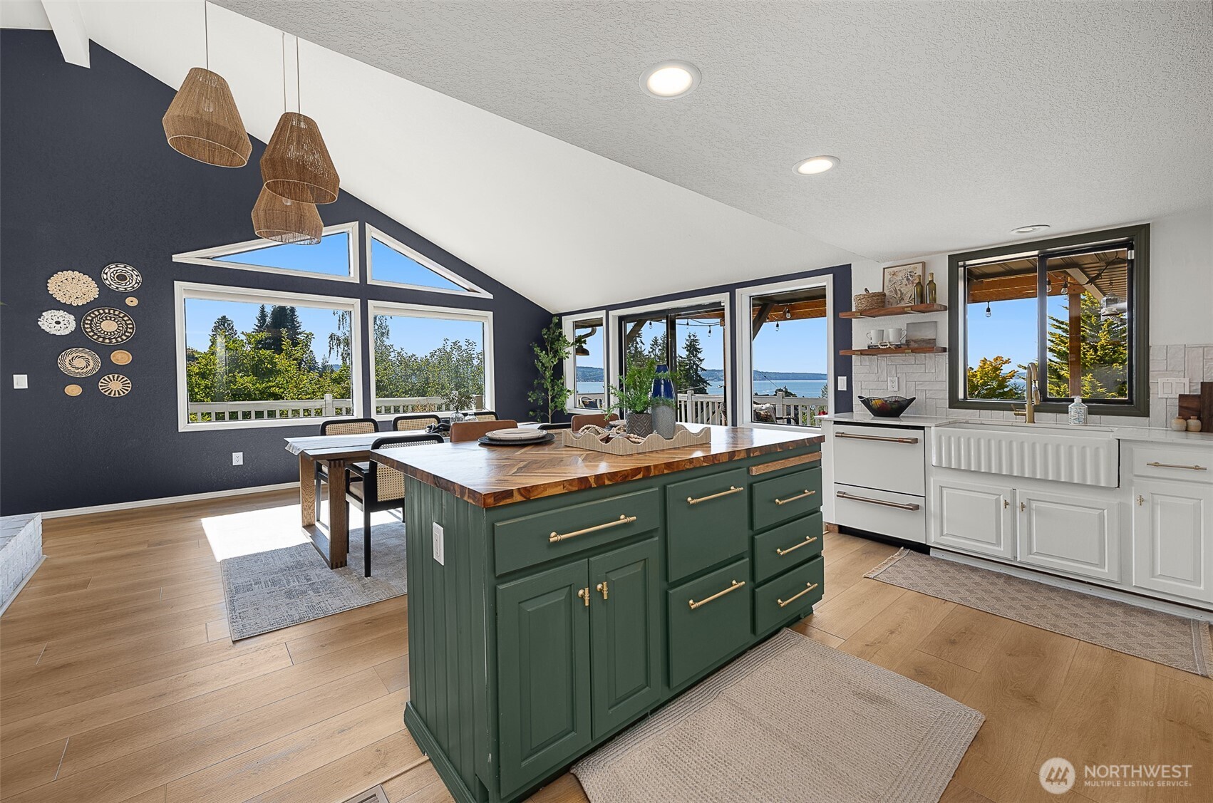 606 Prospect Avenue