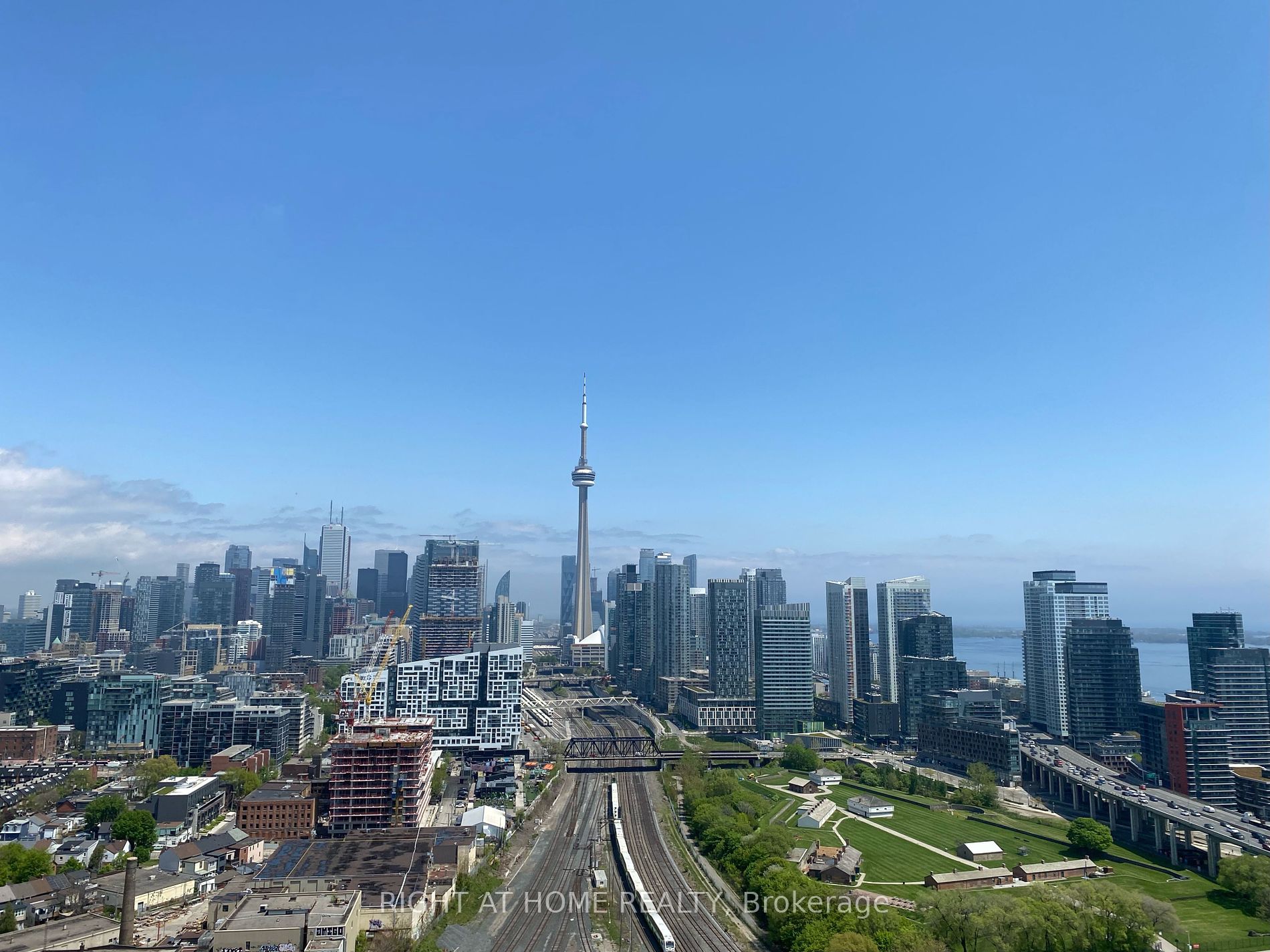 30 Ordnance St Ph2907