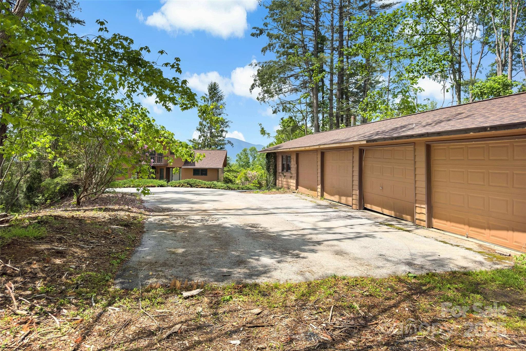 389 Orchard Road