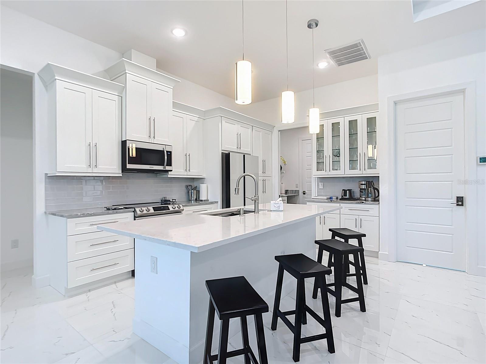 16 Pine Valley Court