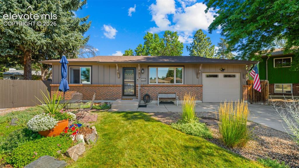 3848 Fetlock Circle