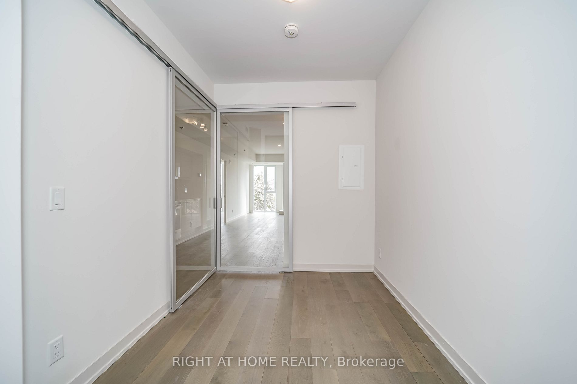 90 Glen Everest Rd 412