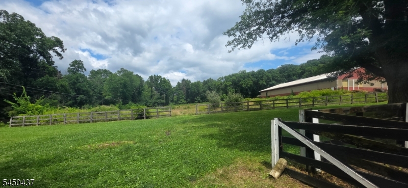 610 Jackson Valley Rd — photo 19 of 40