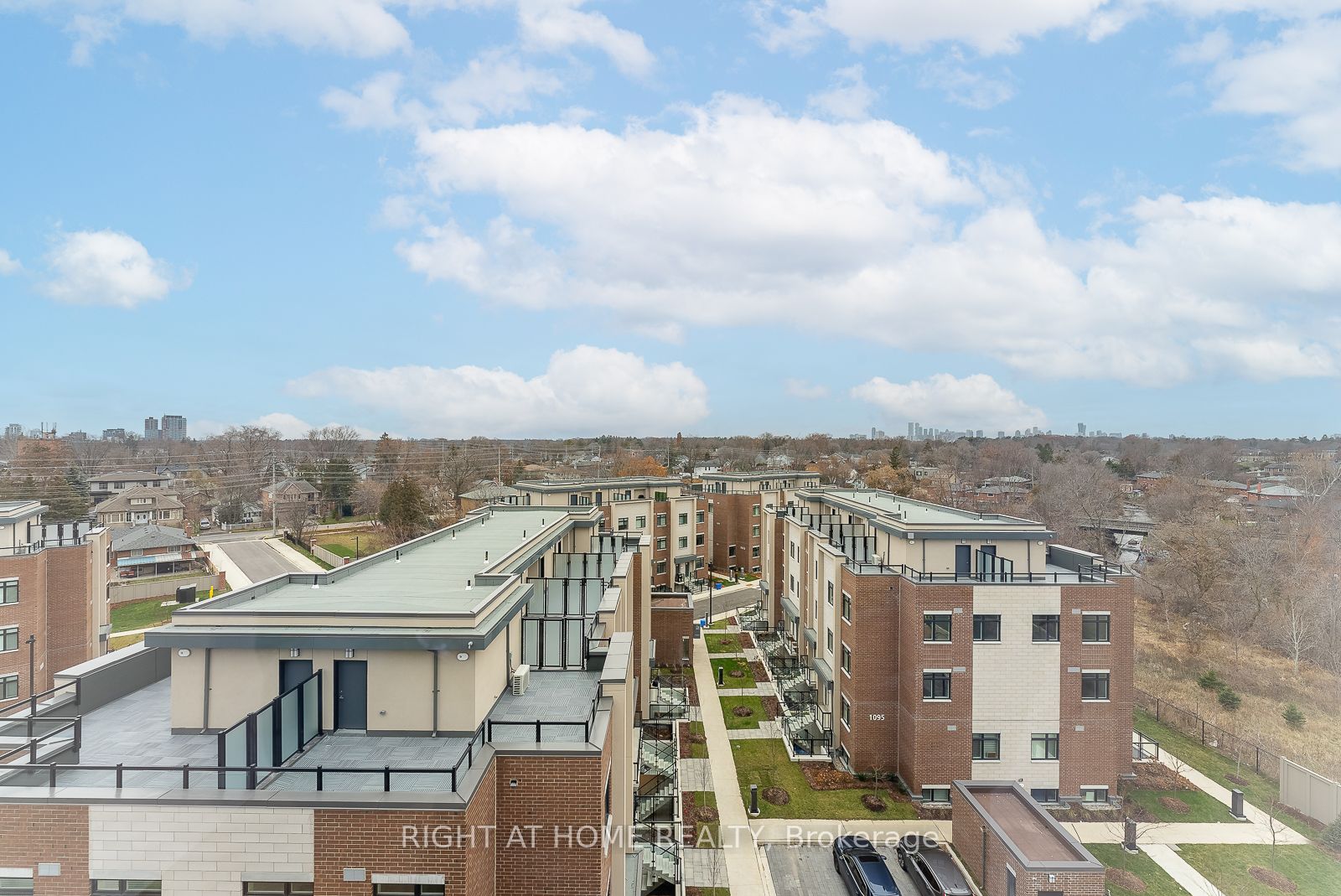 1063 Douglas Mccurdy Comm Circ 613