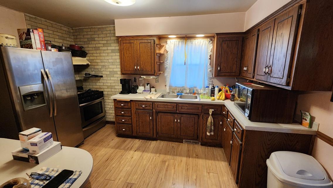 3010 Vincent Avenue N