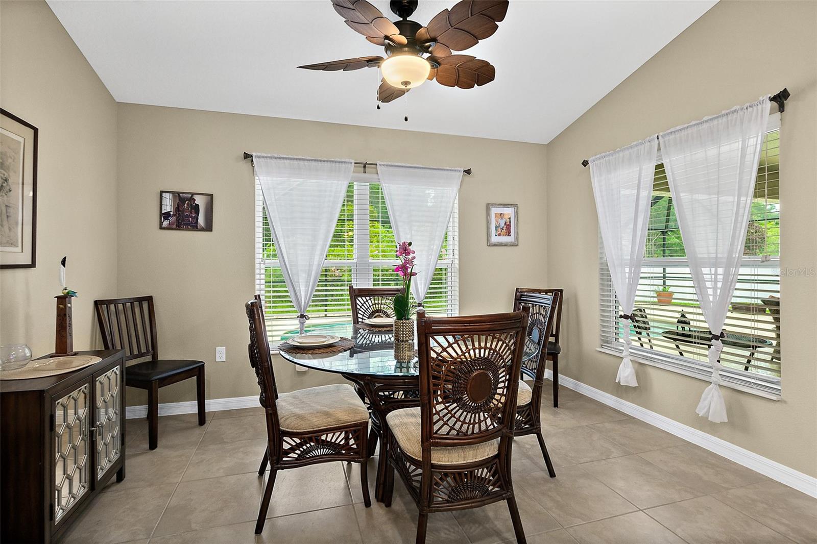 35 Fernmill Lane