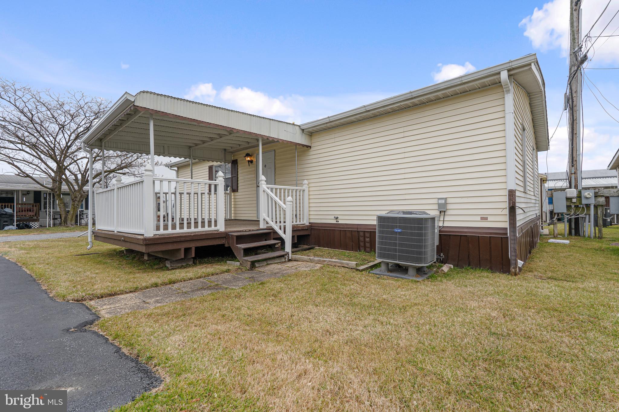 111 Briarwood Rd  