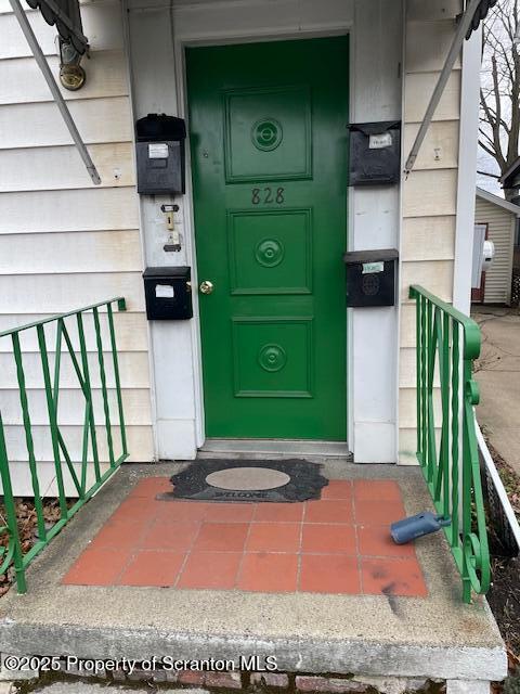 828 Green Ridge Street
