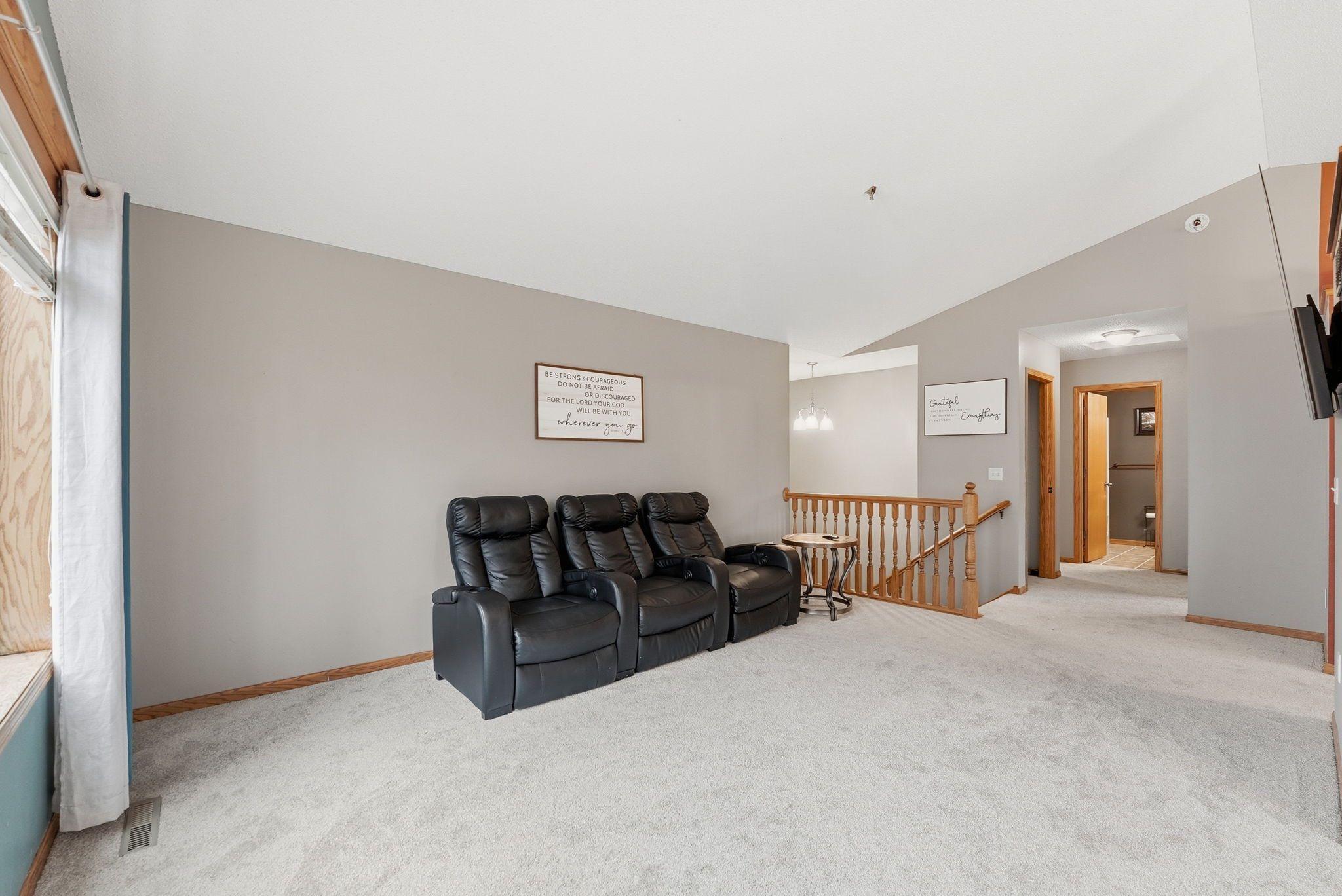 1208 Knickerbocker Court