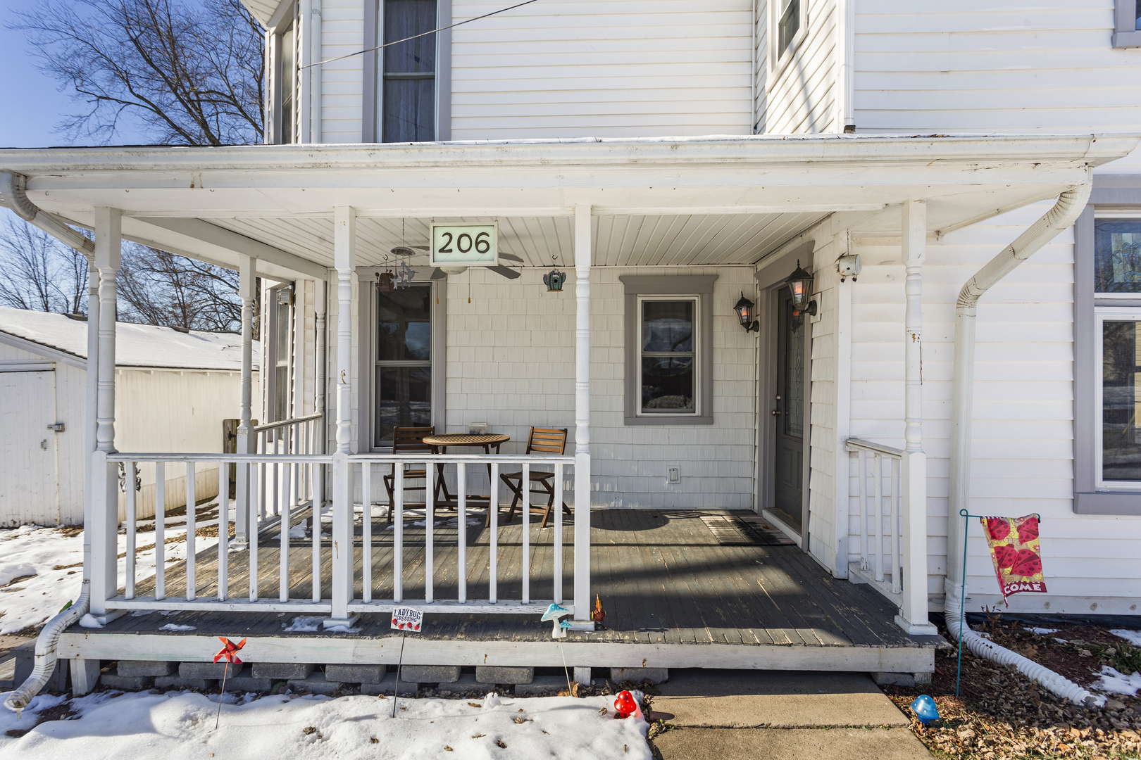 206 N Buchanan Street