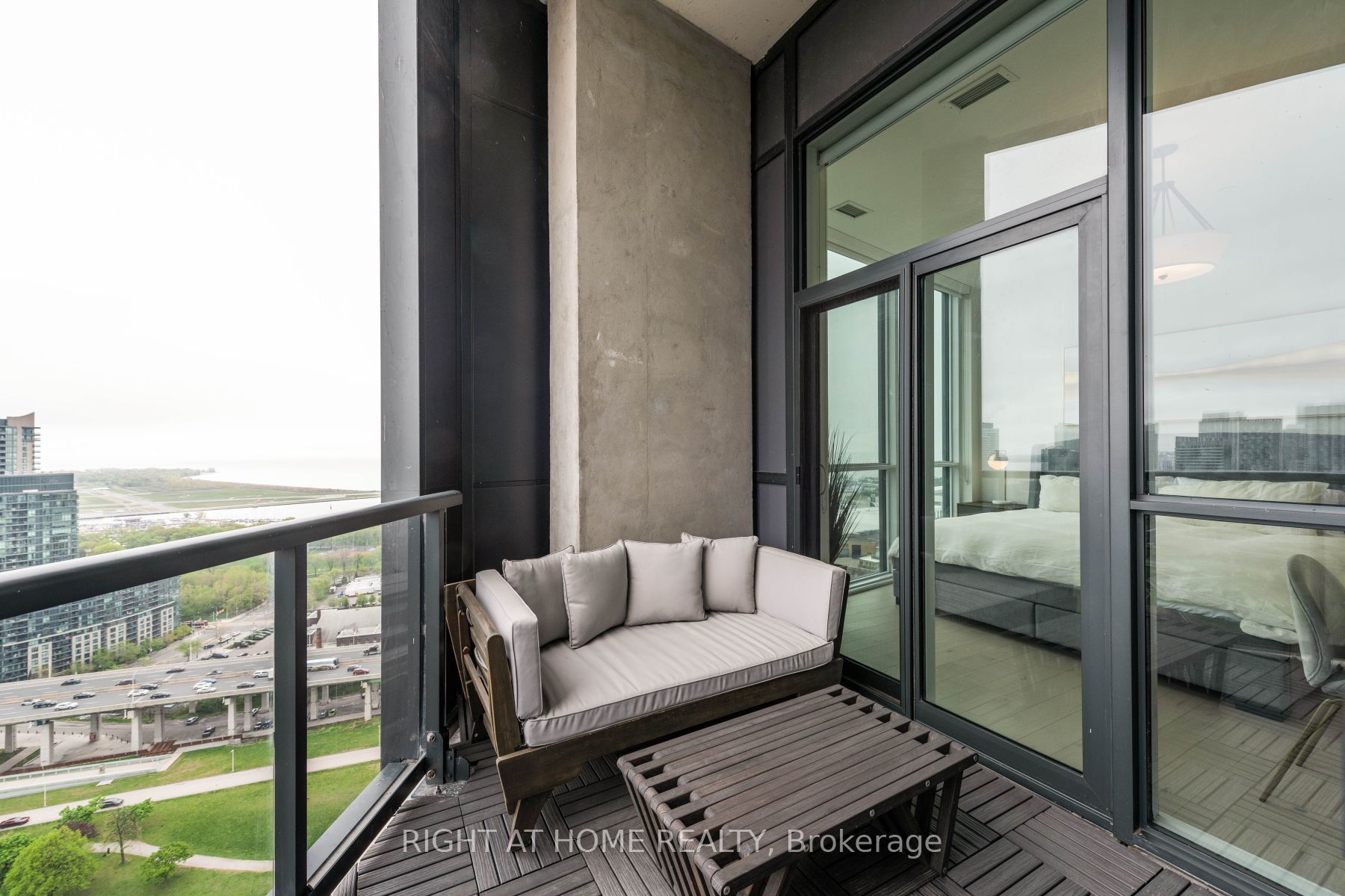 30 Ordnance St Ph2907