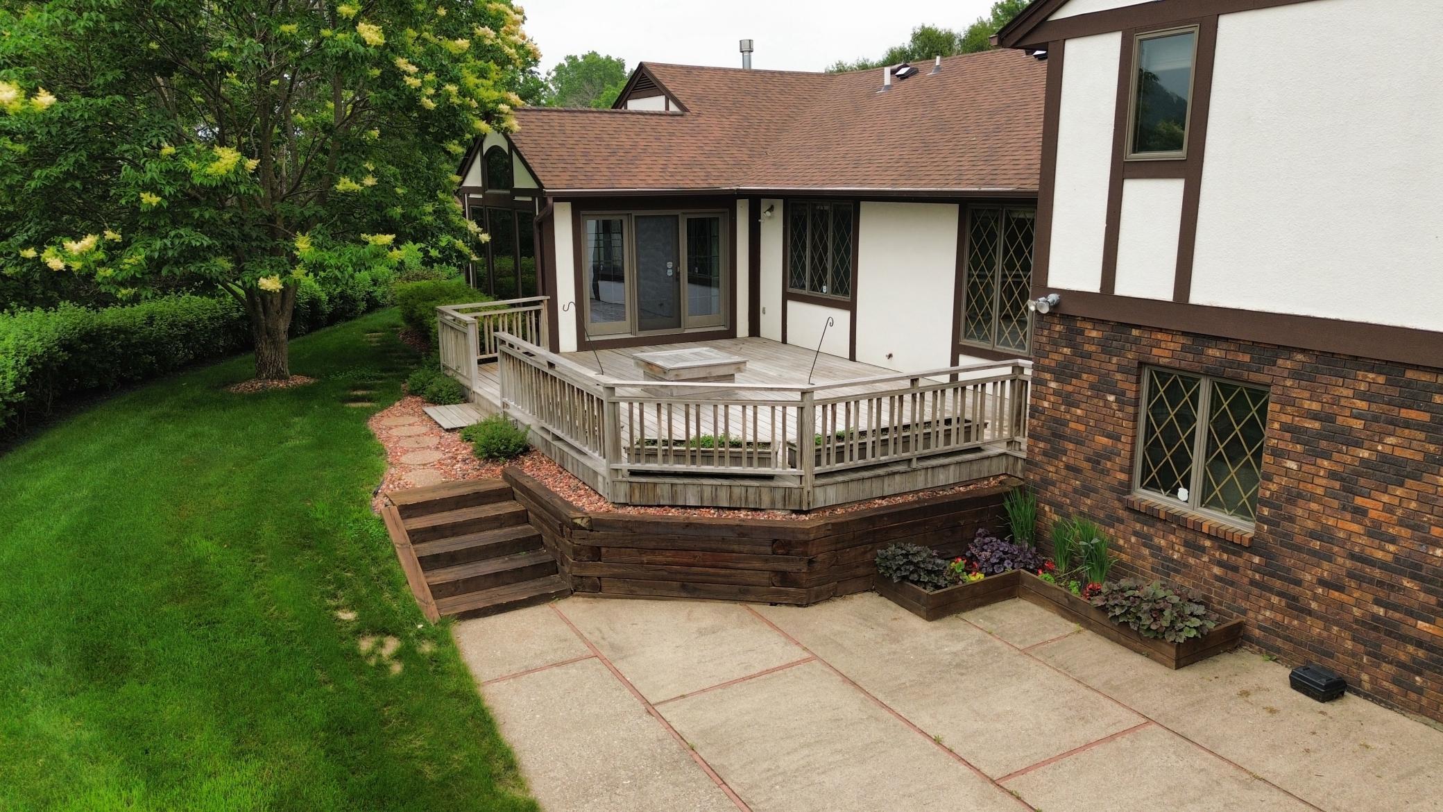 4336 Lookout Lane