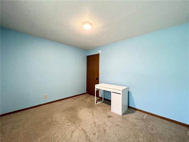 130 W Park Avenue