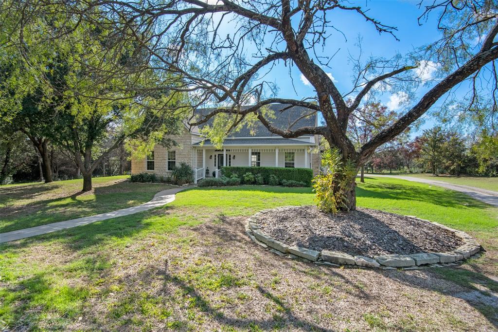 901 John Thomas Drive