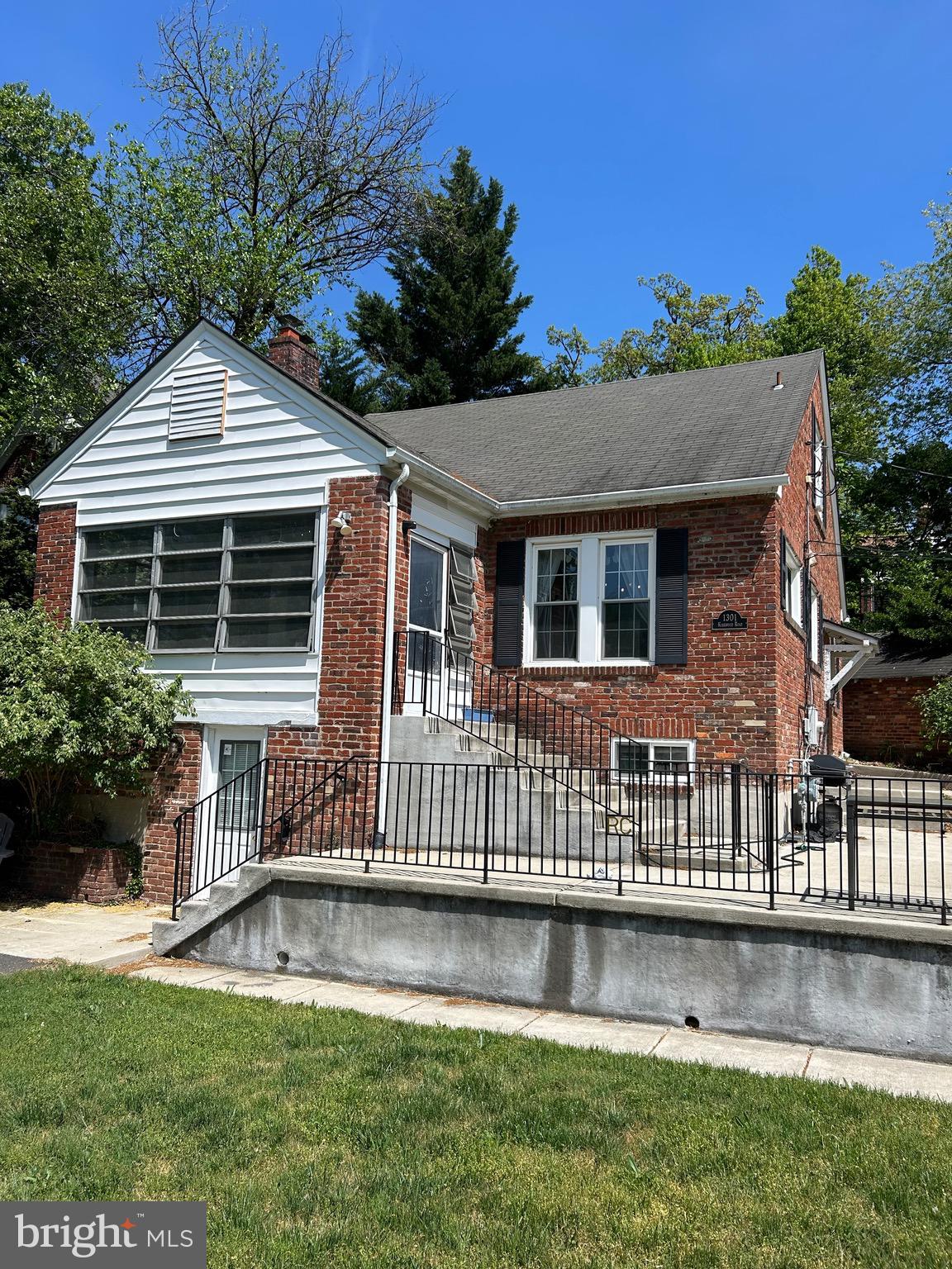 1301 N Kirkwood
