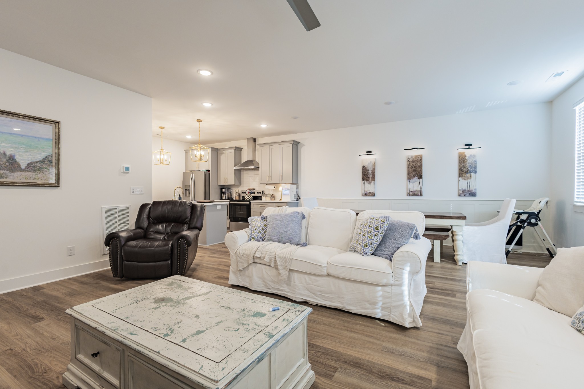 216 Panther Dr — sold