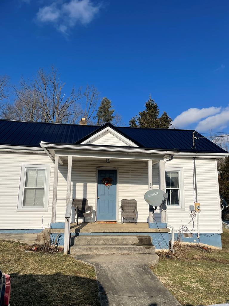 Charming & affordable home in the Heart of Tazewell VA. Welcome to this cozy, 2-bedroom, 1-bath home offering comfortable living space and convenient access to shopping and restaurants. Perfectly suited for first-time homebuyers, this charming property provides affordability, and convenience. Step inside to find a functional layout with inviting living spaces. The home features a heat pump installed in 2019, offering efficient heating and cooling for year-round comfort. A new metal roof installed in 2025. Located just minutes from Main Street in Tazewell, you'll enjoy easy access to local shopping, restaurants, and everyday amenities. Whether you're looking to purchase your first home or downsize into something manageable this property offers a wonderful opportunity to own instead of rent. Don't miss your chance to make this home yours — schedule a showing today!